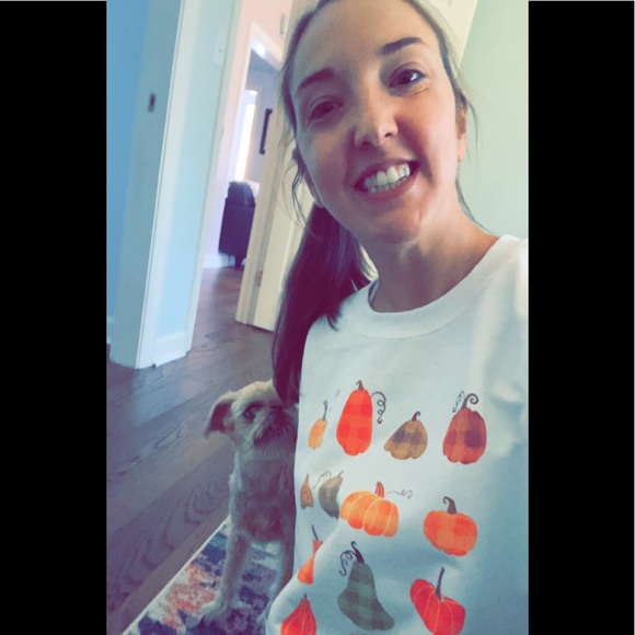 Meet your Posher, Karen - Picture 2 of 3